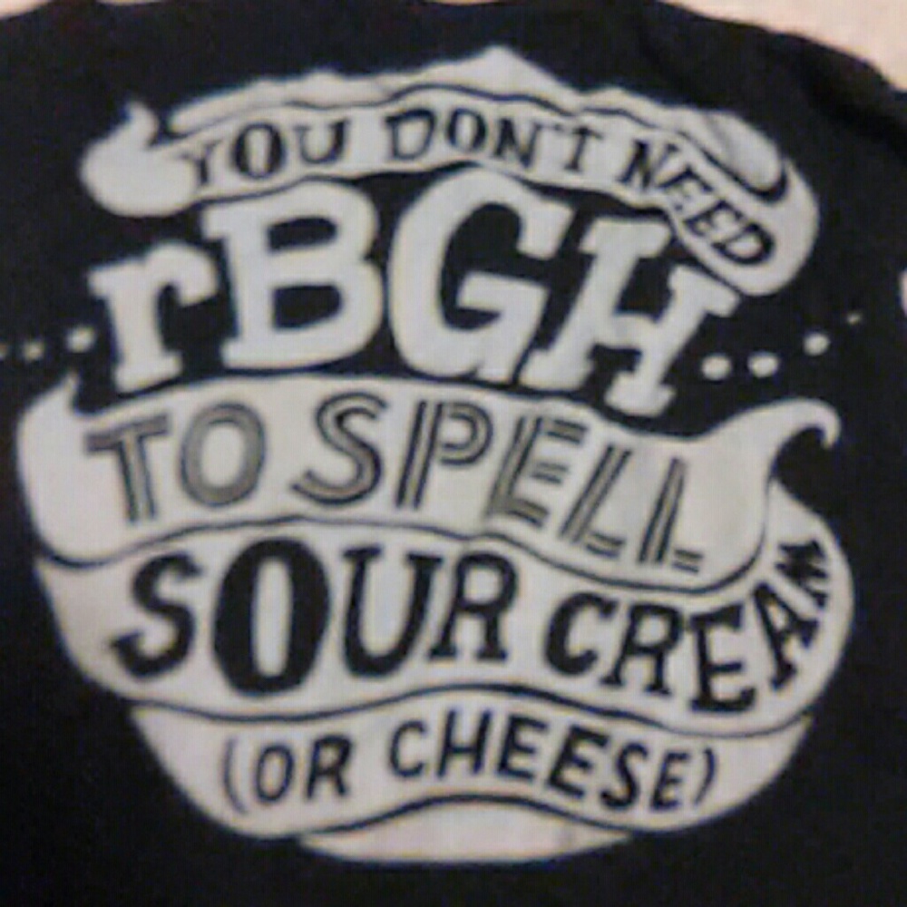 T~Shirt - Picture 4 of 4